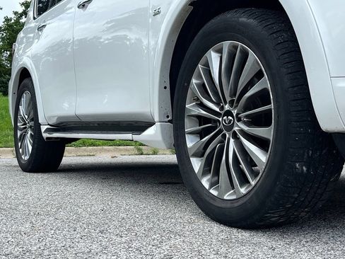 Used 2019 INFINITI QX80 Luxe w/ Proactive Package AWD/4WD image 9