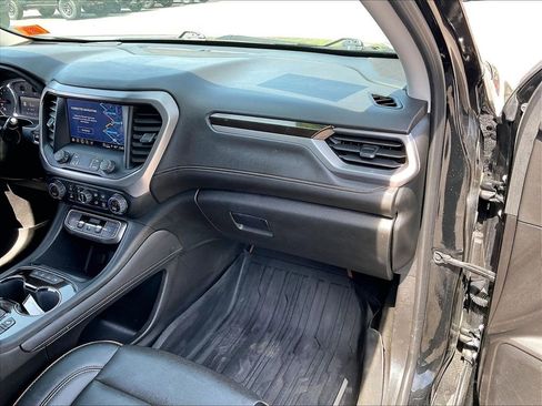 Used 2023 GMC Acadia AT4 w/ Preferred Package AWD/4WD image 12
