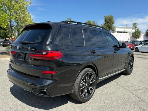 Used 2021 BMW X7 xDrive40i w/ M Sport Package AWD/4WD image 7