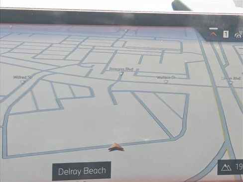 Certified 2024 BMW X5 xDrive50e w/ Executive Package image 9