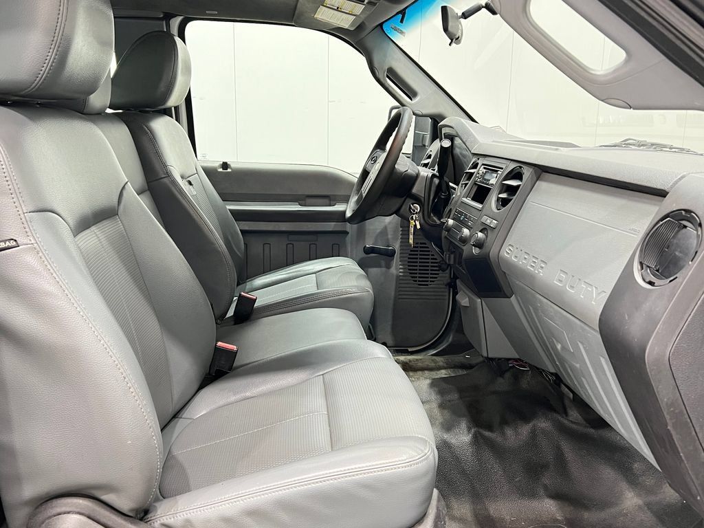 Used 2016 Ford F250 XL RWD image 8