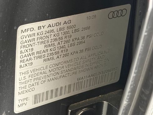 Certified 2025 Audi Q5 Premium w/ Convenience Package AWD/4WD image 25