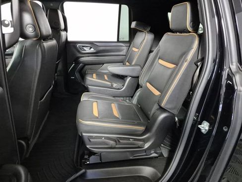 Used 2022 GMC Yukon XL AT4 w/ Max Trailering Package AWD/4WD image 23
