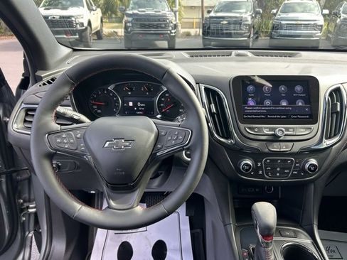 Used 2023 Chevrolet Equinox RS image 17