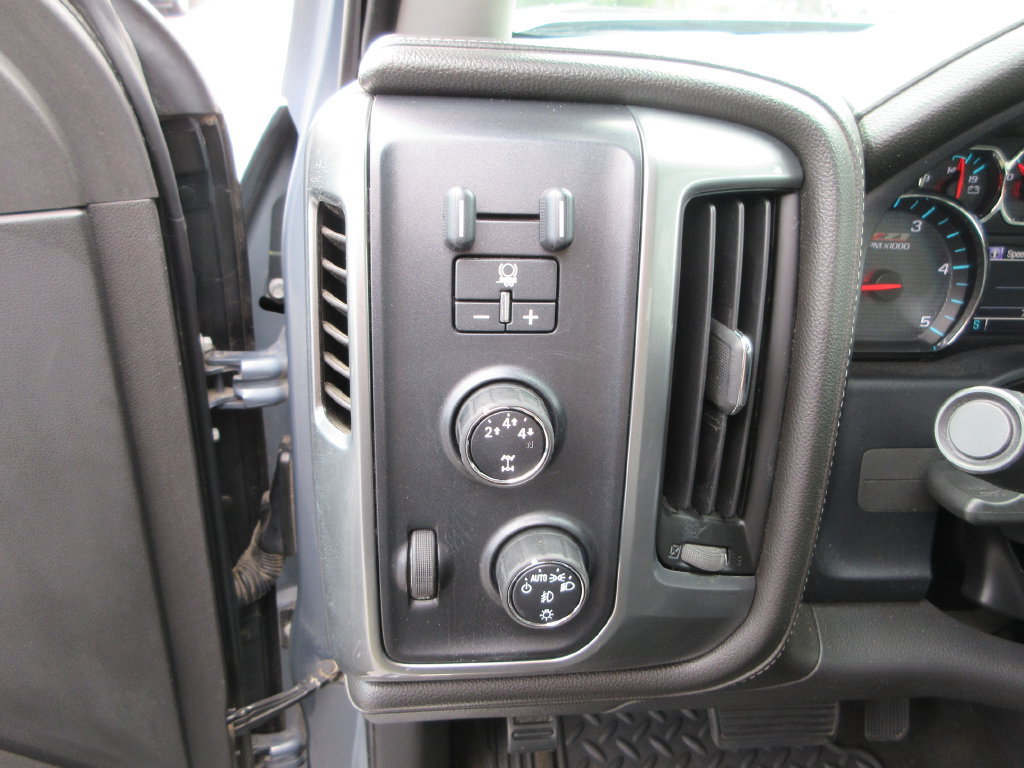 Certified 2016 Chevrolet Silverado 2500 LTZ w/ Duramax Plus Package AWD/4WD image 27