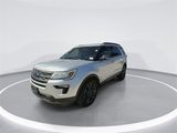 Used 2019 Ford Explorer XLT w/ Equipment Group 202A image 4