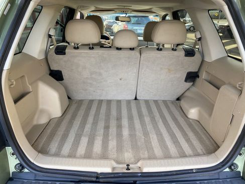 Used 2008 Ford Escape XLT image 17