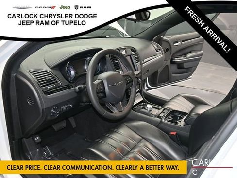 Used 2023 Chrysler 300 S image 12