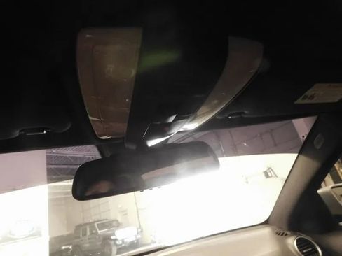 Used 2014 Mercedes-Benz C 250 C 250 Coupe 2D image 33