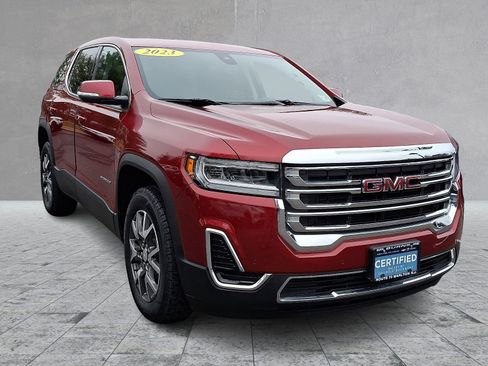 Certified 2023 GMC Acadia SLE image 2