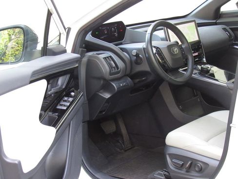 Certified 2023 Toyota bZ4X AWD image 11