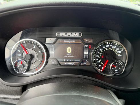 Used 2024 RAM 2500 Big Horn w/ Night Edition AWD/4WD image 22