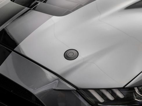 Used 2021 Ford Mustang Shelby GT500 w/ Carbon Fiber Track Pack RWD image 39