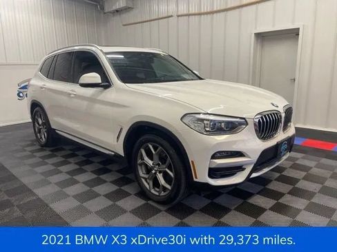 Used 2021 BMW X3 xDrive30i AWD/4WD image 3