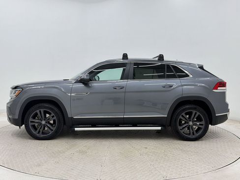 Used 2023 Volkswagen Atlas Cross Sport SEL AWD/4WD image 2