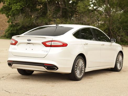 Used 2016 Ford Fusion Titanium AWD/4WD image 7