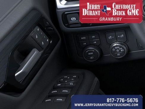 New 2026 GMC Yukon Denali w/ Denali Reserve Package image 24