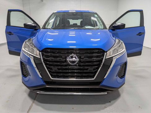 Used 2023 Nissan Kicks S image 15