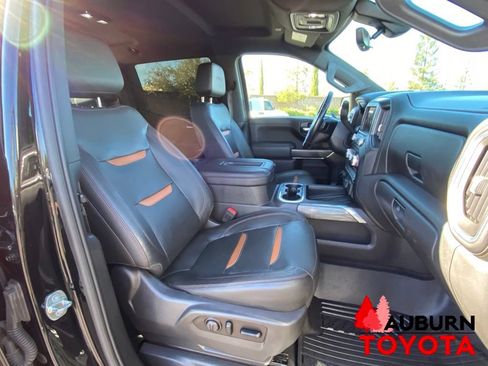 Used 2020 GMC Sierra 1500 AT4 w/ AT4 Premium Package AWD/4WD image 18