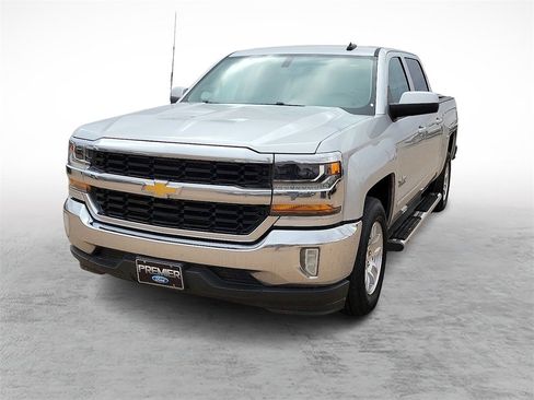 Used 2017 Chevrolet Silverado 1500 LT w/ Texas Edition image 4