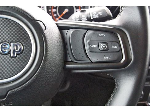 Used 2022 Jeep Wrangler Unlimited Sport AWD/4WD image 16