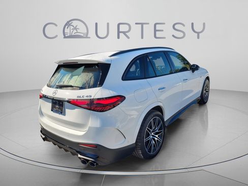 Certified 2026 Mercedes-Benz GLC 43 AMG 4MATIC image 4