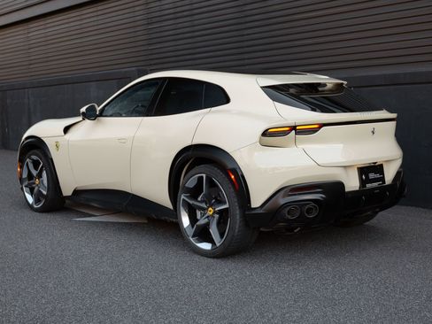 Used 2025 Ferrari Purosangue AWD/4WD image 5