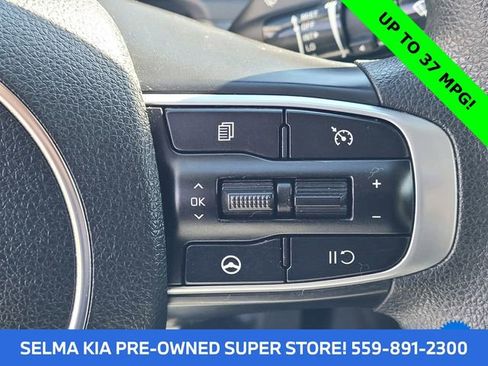 Used 2021 Kia K5 LXS image 14