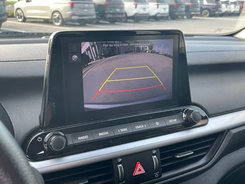 Certified 2024 Kia Forte LXS w/ LXS Technology Package FWD image 16