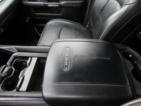 Used 2022 RAM 2500 Limited image 32