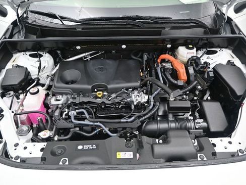 Used 2023 Toyota RAV4 XLE image 19