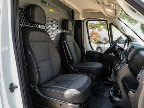 Used 2023 RAM ProMaster 2500 FWD image 28