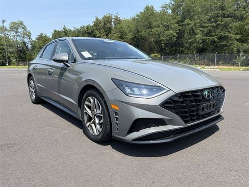 Used 2022 Hyundai Sonata SEL FWD image 3