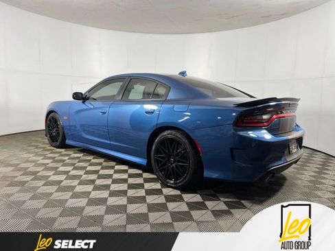 Used 2022 Dodge Charger Scat Pack w/ Plus Group RWD image 6