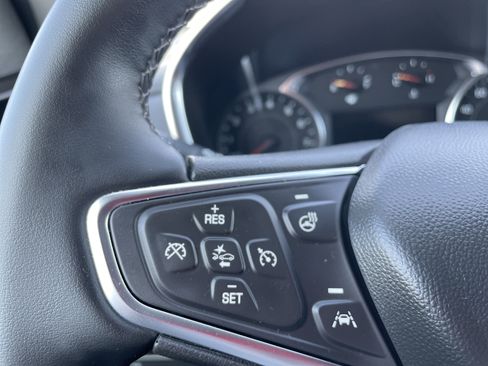 Certified 2024 Chevrolet Equinox LT image 32