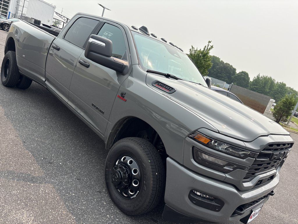 New 2026 RAM 3500 Big Horn AWD/4WD 360° Tour