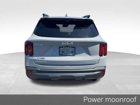 Certified 2024 Kia Sorento SX Prestige AWD/4WD image 7