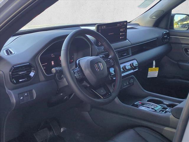 New 2026 Honda Pilot Black Edition image 3