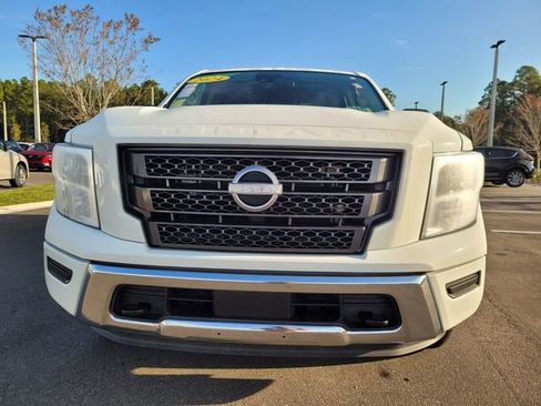 Used 2024 Nissan Titan SV w/ Accessory Utility Package image 17