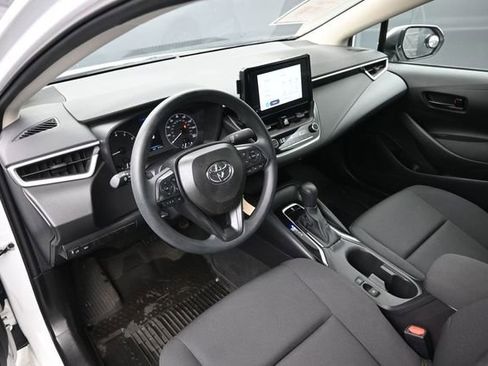 Certified 2025 Toyota Corolla LE FWD image 20