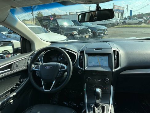 Used 2016 Ford Edge SEL w/ Equipment Group 201A AWD/4WD image 18