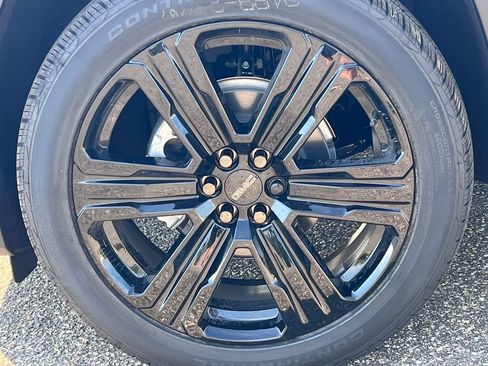 New 2026 GMC Acadia Elevation w/ Black Edition AWD/4WD image 9