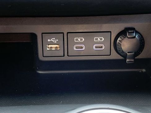 Used 2023 Toyota Highlander XSE image 27