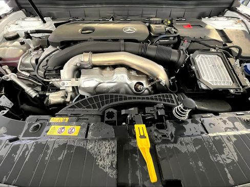 New 2026 Mercedes-Benz GLB 250 4MATIC image 14