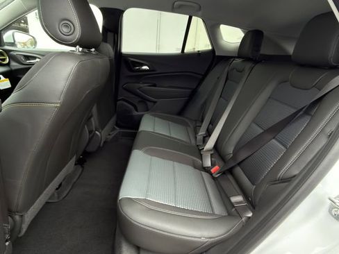 New 2026 Chevrolet Trax LT image 20