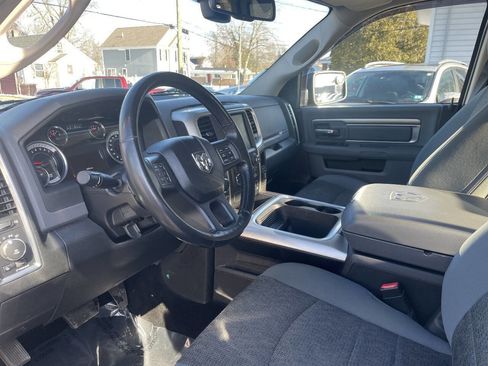 Used 2016 RAM 1500 Big Horn image 10