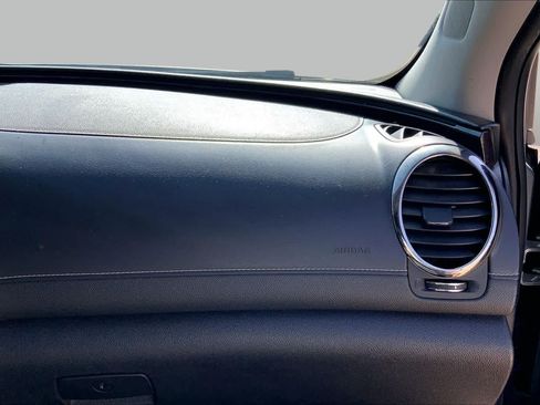 Used 2015 Buick Enclave Premium w/ Experience Buick Package FWD image 18