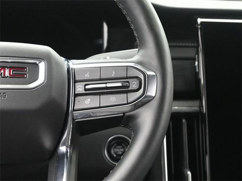 Certified 2025 GMC Acadia Elevation image 31