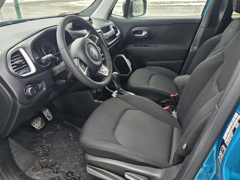 Used 2020 Jeep Renegade Sport w/ Sport Appearance Group image 7