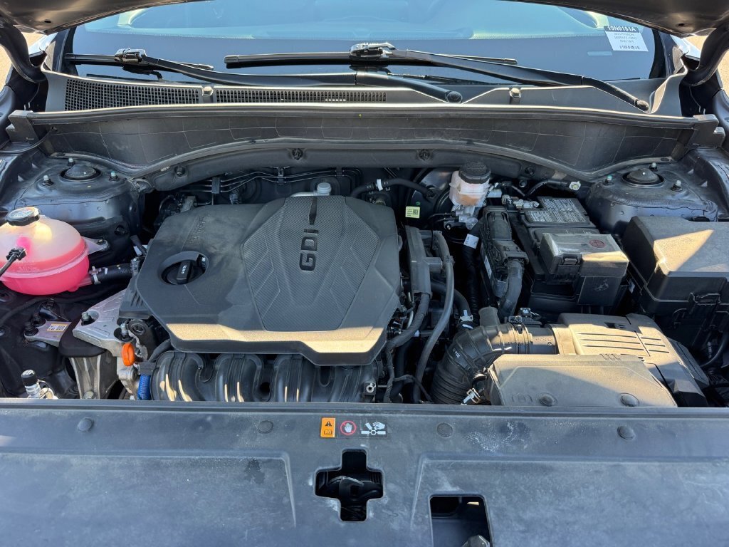 Used 2023 Hyundai Santa Fe SEL FWD image 18